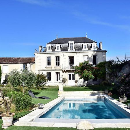 Les Hirondelles Bed & Breakfast Fleac Dış mekan fotoğraf